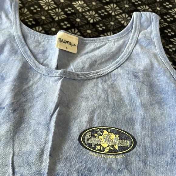 Vintage Cape Hattetas Tank - Picture 2 of 5